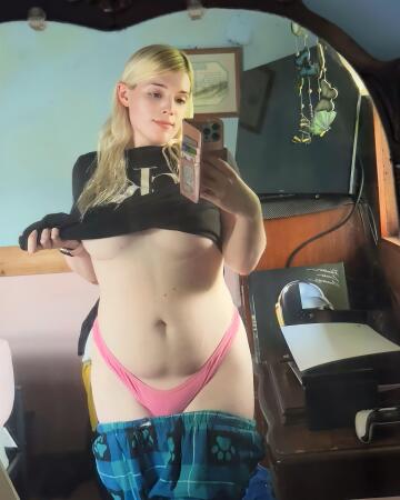 a chubby tgirl for you 🥰