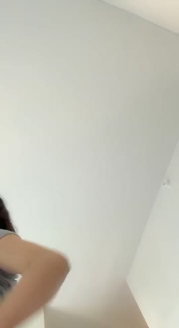 are you into 5’0” mexicanas that look like me?
