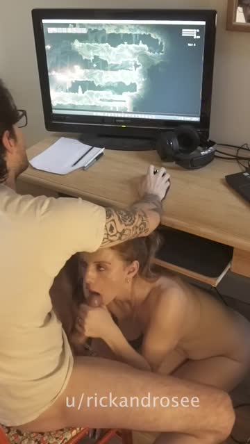 you'll notice a slight pause in gameplay while he plasters my tongue