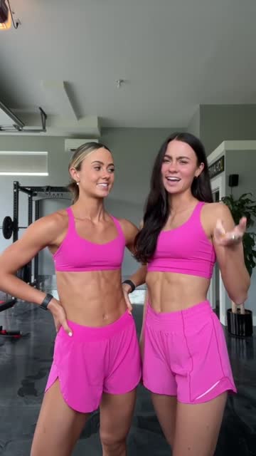 fit sisters aubri and liv [gif]