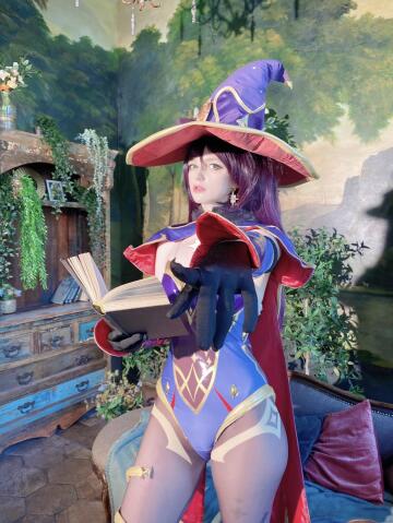 mona cosplay from genshin impact (by axcy92)