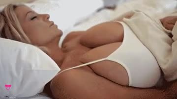 jiggly top