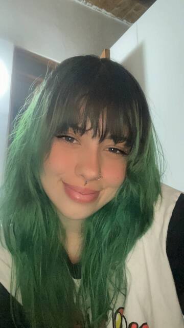 am i qualified to be your green-haired gf?