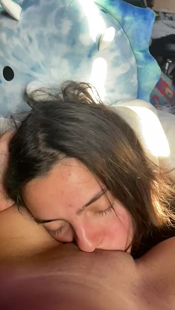 pov of my gf's good morning routine