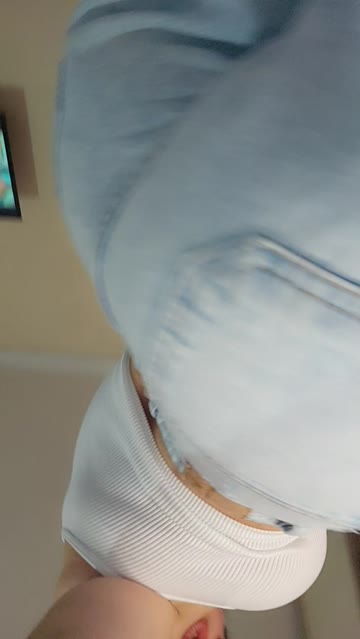 loose jeans are not bad at all