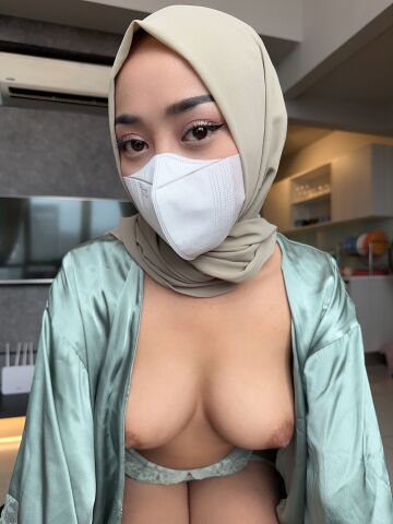 i love to be your naughty little muslim slut