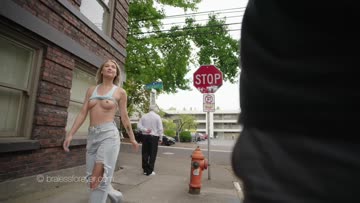 kaylee caught with her boobs out .. full vid can be seen on bralessforever!