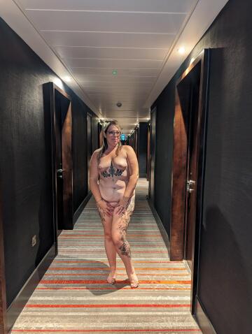 naked in the hotel hall way (f)