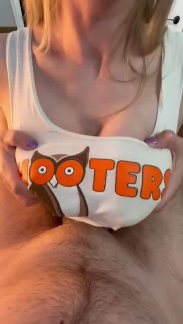 would you slide your cock between my hooters? 🦉🍈🍈