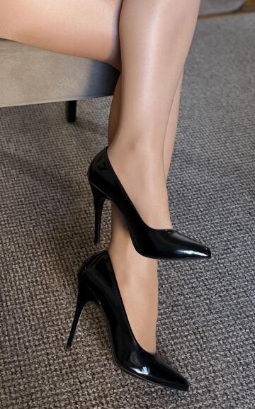 black heels 🖤