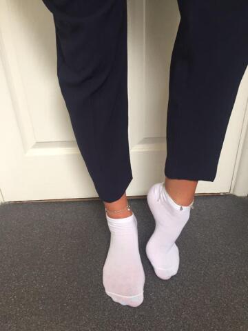 like white ankle socks for work ? hope you like ❤️❤️