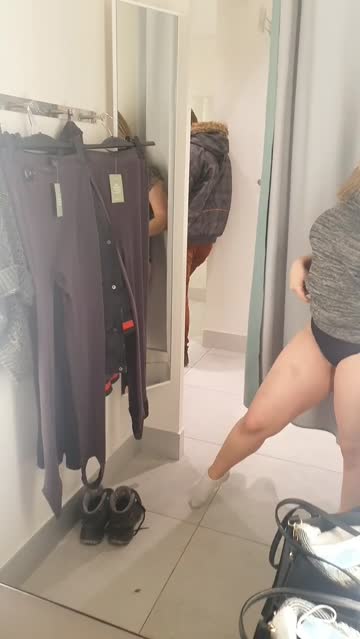 today we are finishing the show from the store changing room, after a big ass it's time for big tits. heh