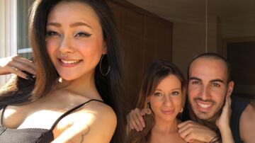 this threesome was so hot