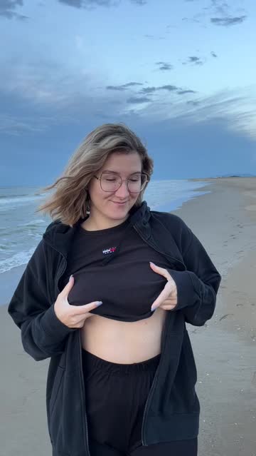 two strong reasons about wearing a bra in public!