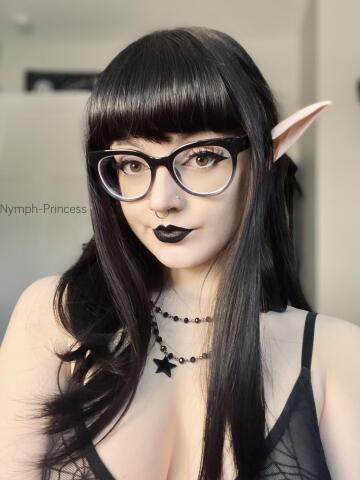 i’m in love with elf ears