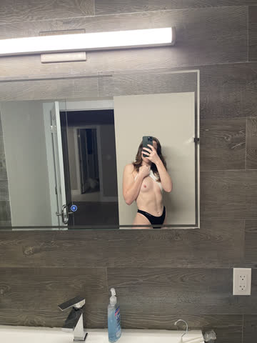 trying to persuade you for a quickie before work! 😍