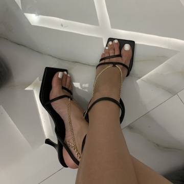 ready for a night out in heels