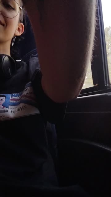 would you rat out me if you saw me touching myself on the bus?