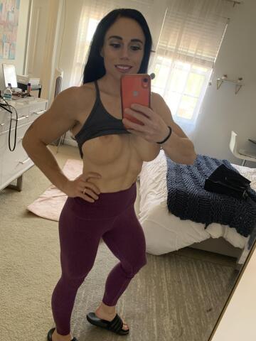 who thinks abs are sexy?
