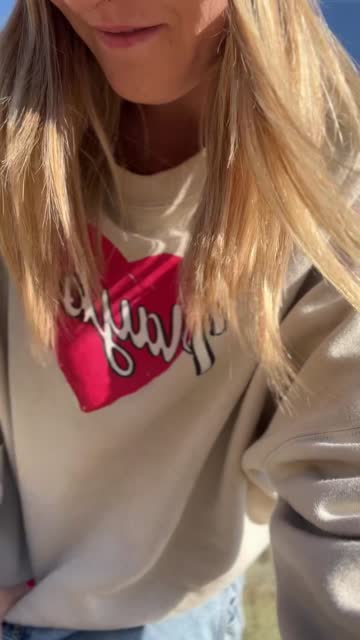 showing off my pretty pussy in the desert