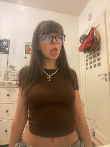 do i look cute in these glasses?🤓