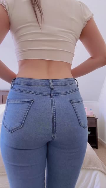 classic denim jeans and black thong are the best combo