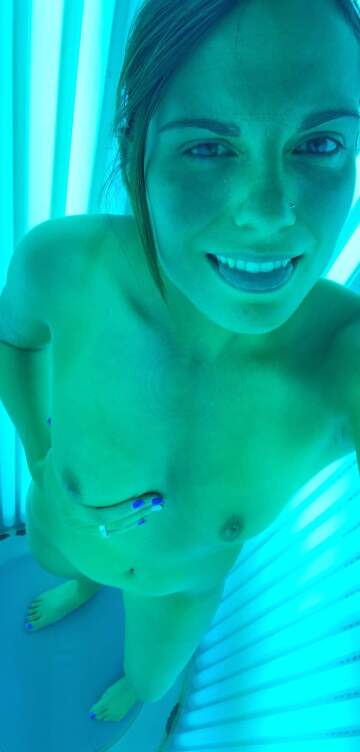 got to love how tanning turns me on