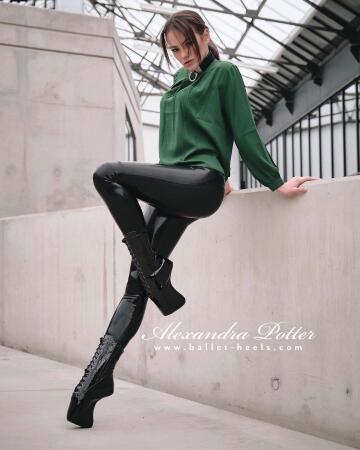 alexandra potter (oc)