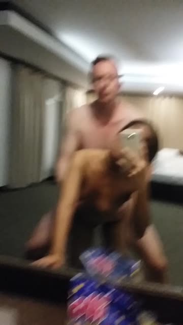 this daddy (43m) is married but still spends time with me (18f)