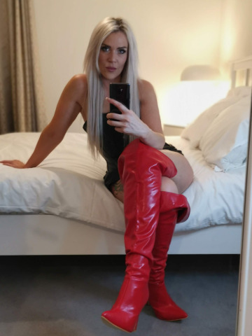 i'm not sure about these boots.. what do you think..