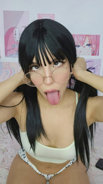 how many of you would let an ahegao girl do your homework?