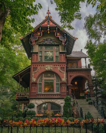 hermann weinhardt house built in 1888 by architect william ohlhaber (1866 - 1948), wicker park, chicago.
