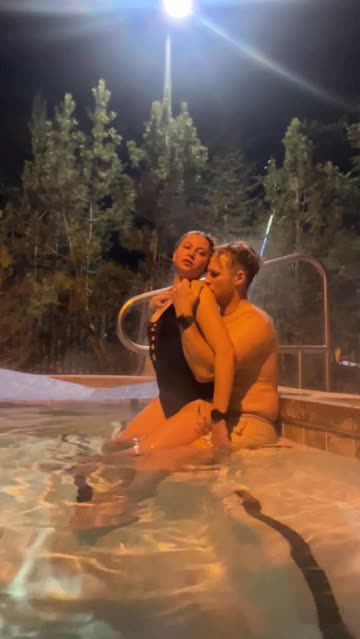 getting even more steamy in the hot tub