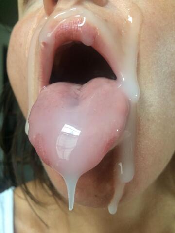 sticky mouth