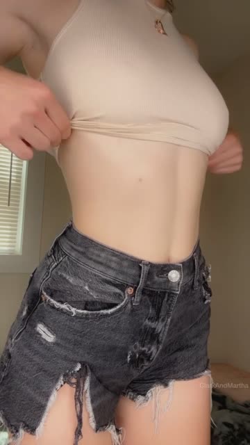 just a little titty drop from a petite girl 