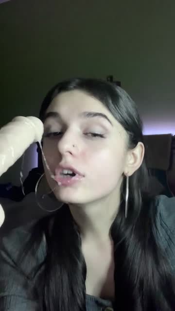 friday throwback~ bubble practice 🤍 [oc]