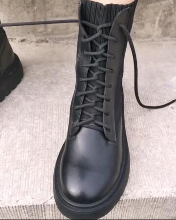 anyone know these boots, any help?