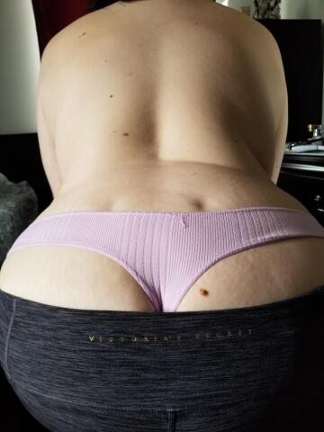 pink thong whale tail [f] [oc]