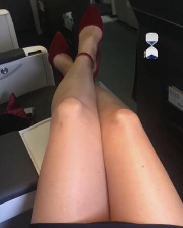 just stunning legs