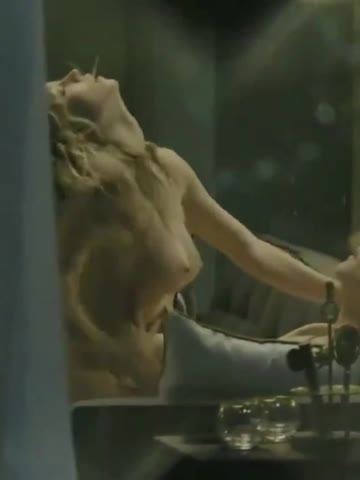 sydney sweeney nude scenes in her new movie 