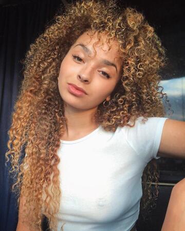 ella eyre