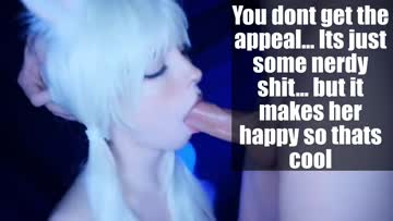 she looks forward to comic con every year