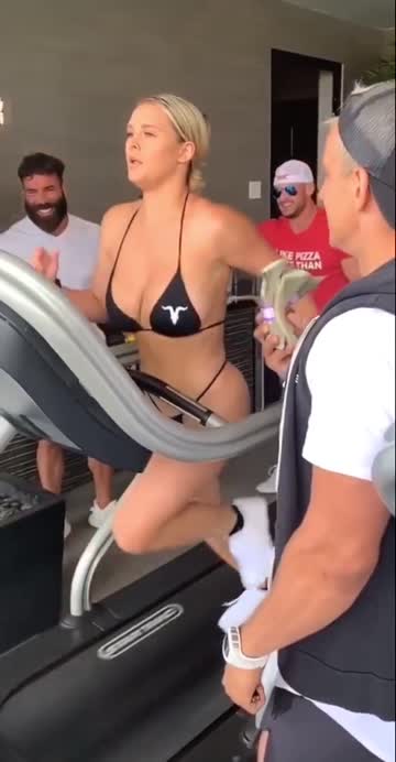slowmo treadmill bounce