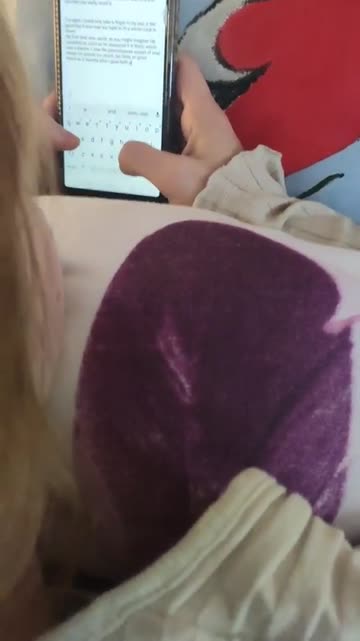 replying to guys on reddit 😈