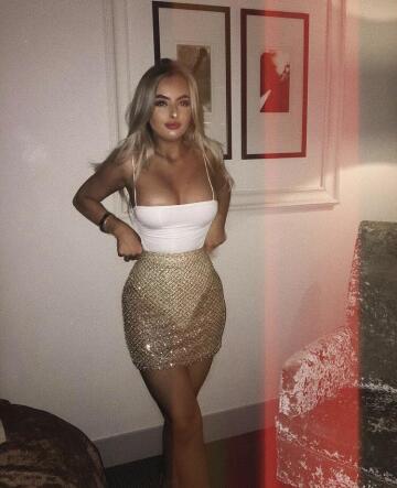 tight chavgirl