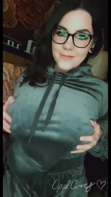 massive bouncing jiggly titty drop, huge suckable nipples