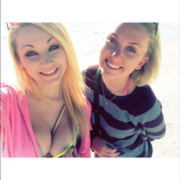 one of the greatest boobstraps i've seen