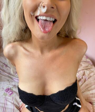 [oc] getting a face full of cum makes me so happy 🥰