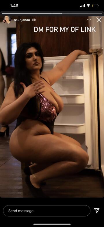 someone has her content ? insta - ssunjanaa