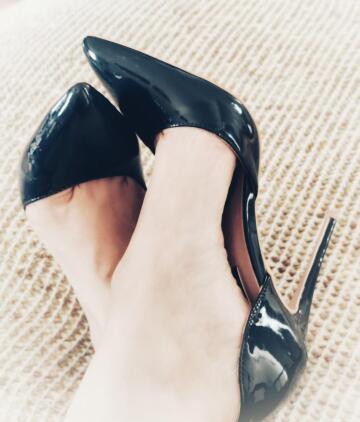what do you think of my heels? at least my boss loved them today ;-)